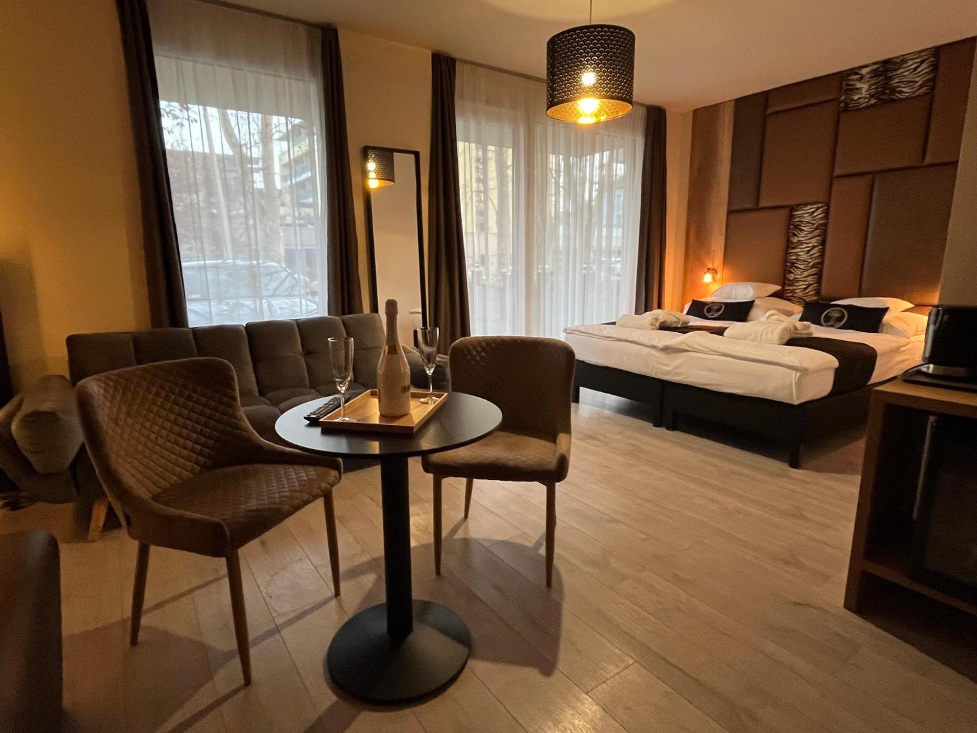 Baobab Suites Шіофок Екстер'єр фото